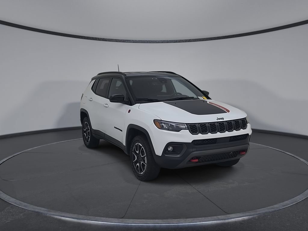 Certified 2026 Jeep Compass Trailhawk AWD/4WD image 6