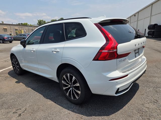 Certified 2024 Volvo XC60 B5 Core w/ Protection Package Premier AWD/4WD image 3