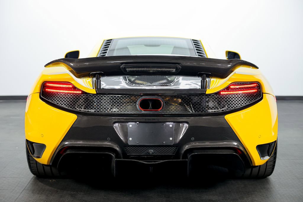 Used 2015 McLaren 650S Coupe image 10