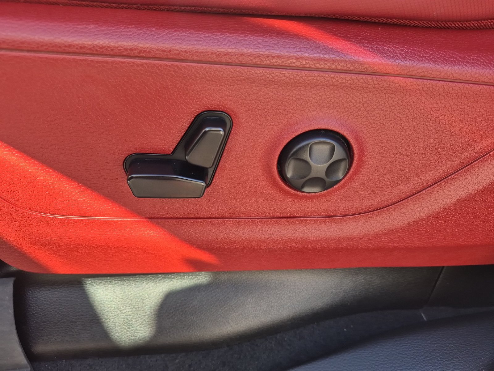 Used 2019 RAM 1500 Rebel w/ Rebel Level 2 Equipment Group AWD/4WD image 14