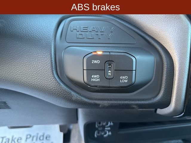 New 2026 RAM 4500 4x4 Crew Cab DRW image 21