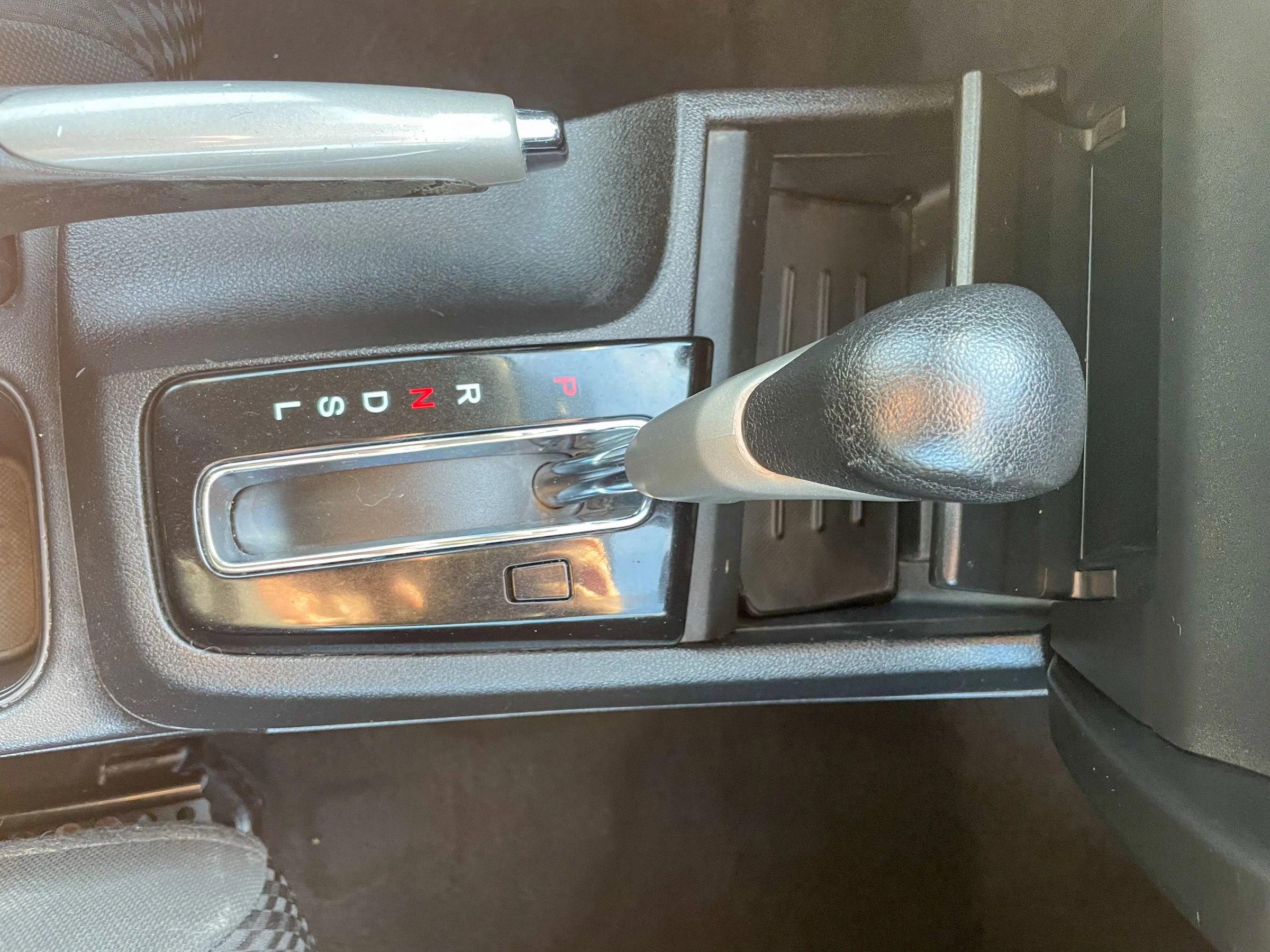 Used 2015 Honda Civic SE image 25