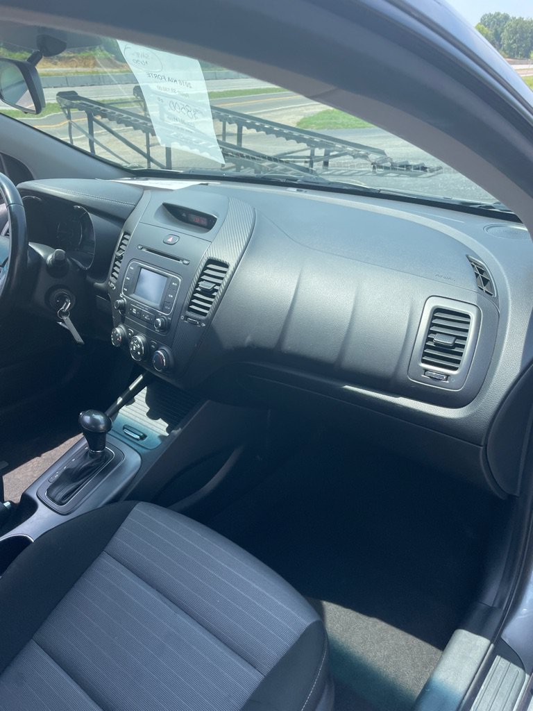 Used 2016 Kia Forte Koup EX FWD image 19