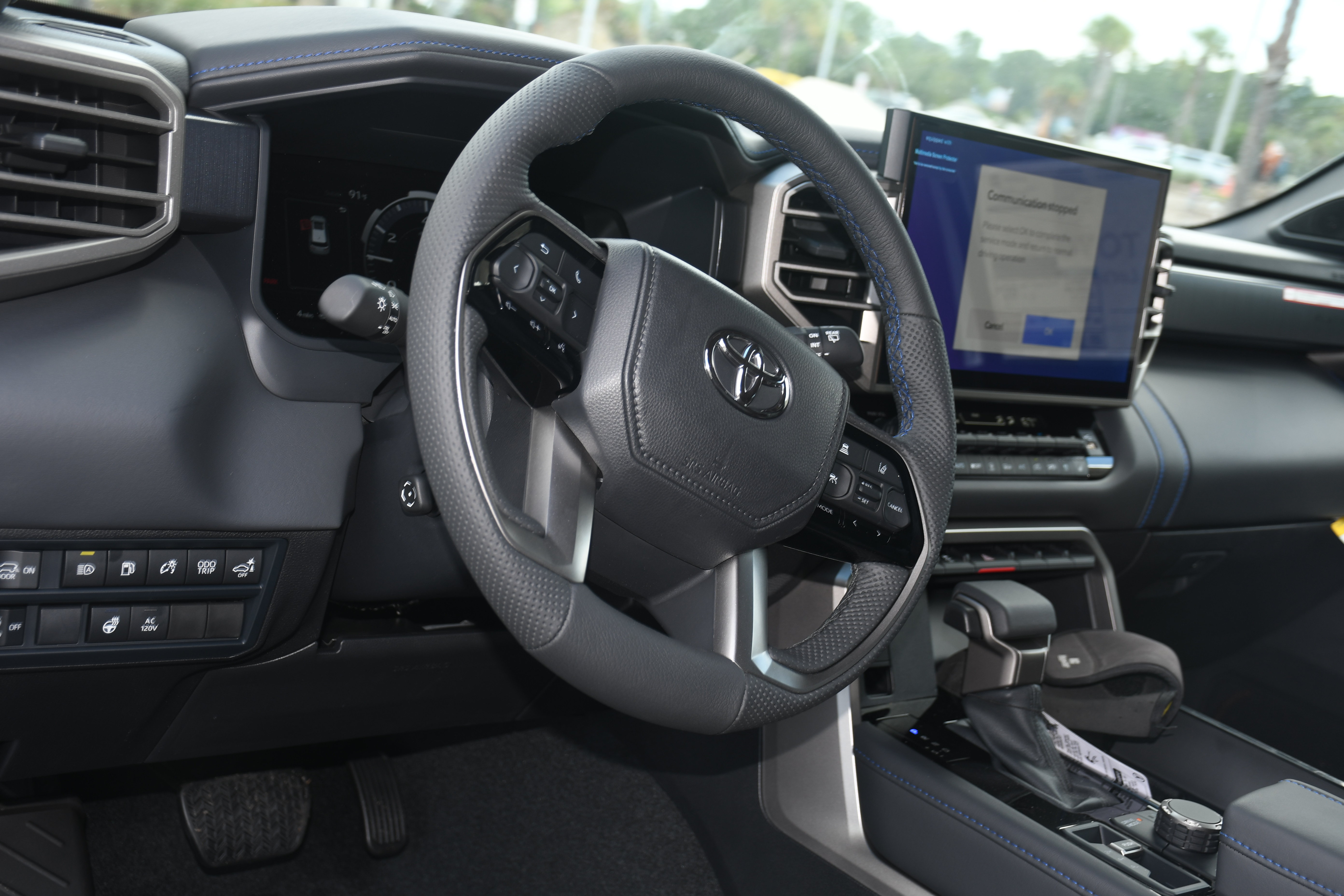 New 2026 Toyota Sequoia Platinum AWD/4WD image 4