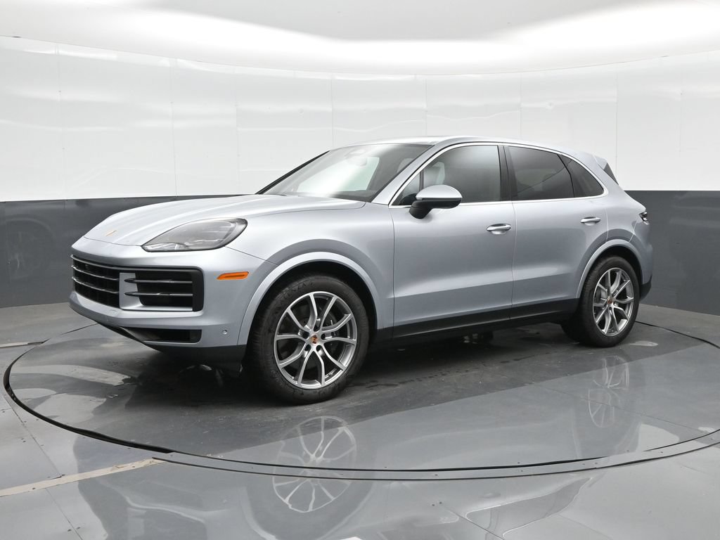 Certified 2026 Porsche Cayenne AWD/4WD image 1