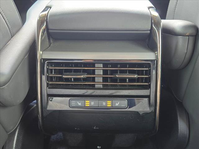 Used 2024 Land Rover Range Rover Sport Dynamic SE AWD/4WD image 18