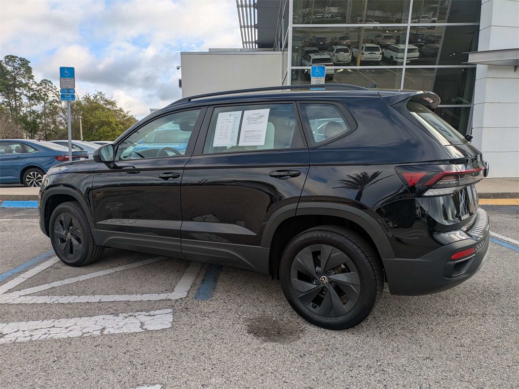 Used 2025 Volkswagen Taos S image 4