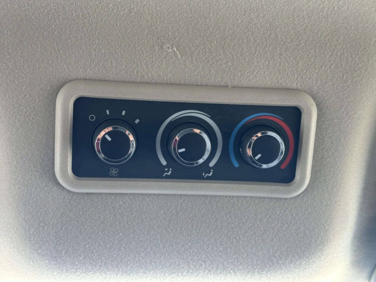 Used 2014 Chevrolet Express 3500 LT w/ LT Preferred Equipment Group RWD image 36