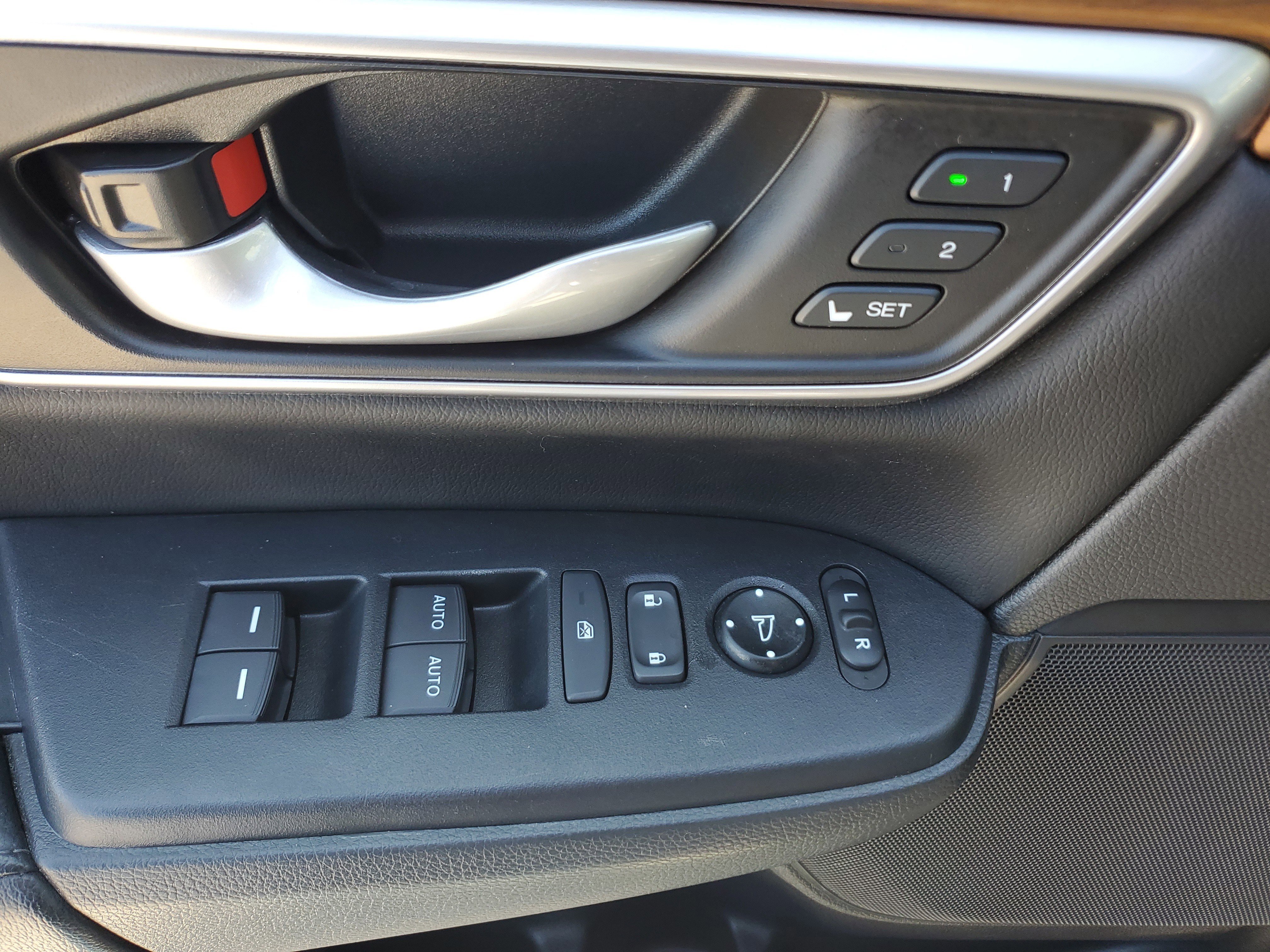 Used 2022 Honda CR-V EX-L image 29