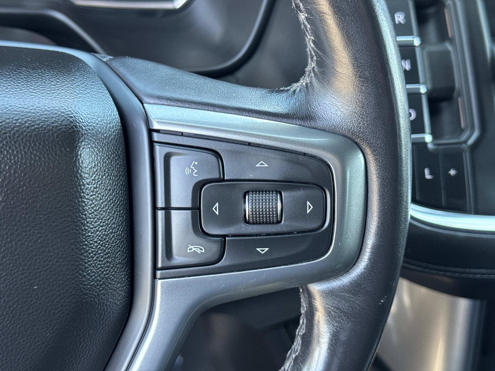 Used 2023 Chevrolet Suburban LS AWD/4WD image 12
