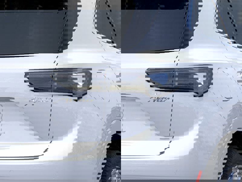 New 2025 Buick Envision Avenir image 28