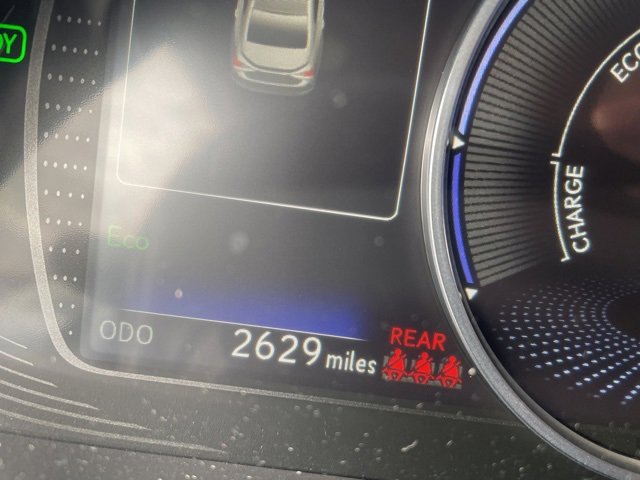 Used 2025 Lexus ES 300h w/ Premium Package image 11