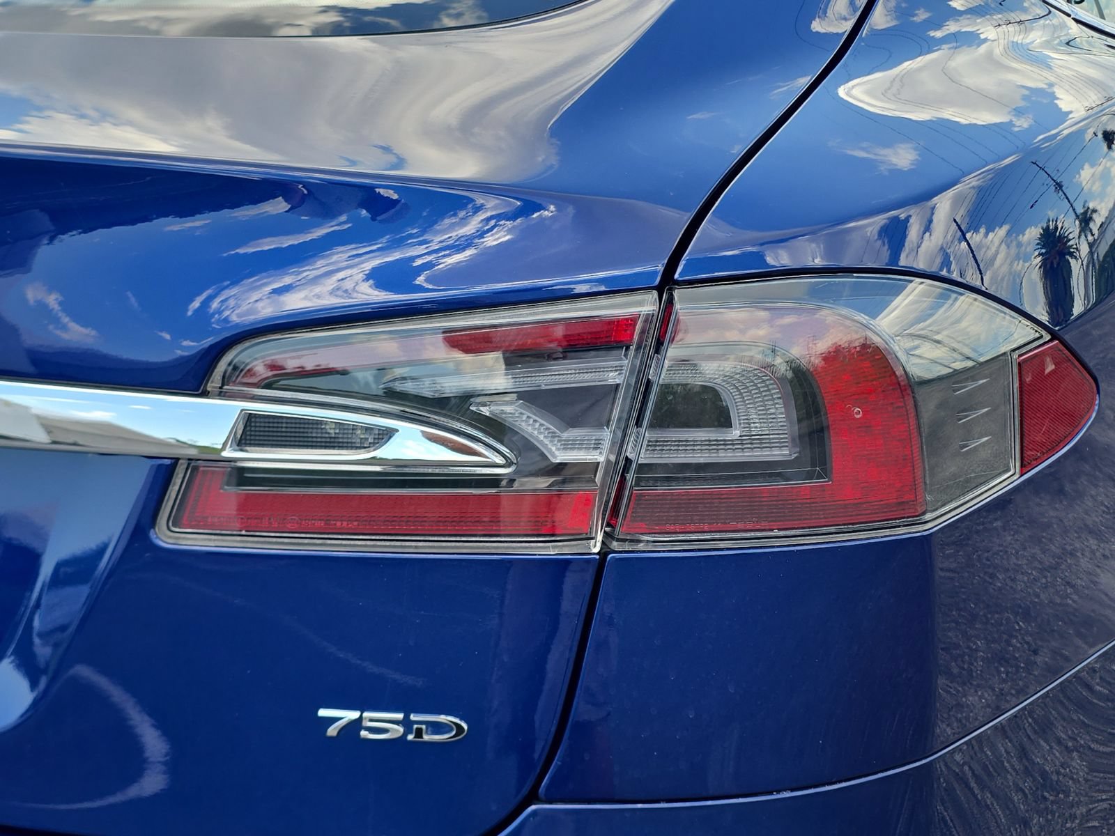 Used 2016 Tesla Model S 75D AWD/4WD image 8