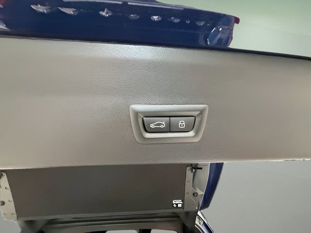 Used 2024 BMW X4 M40i w/ Premium Package image 37