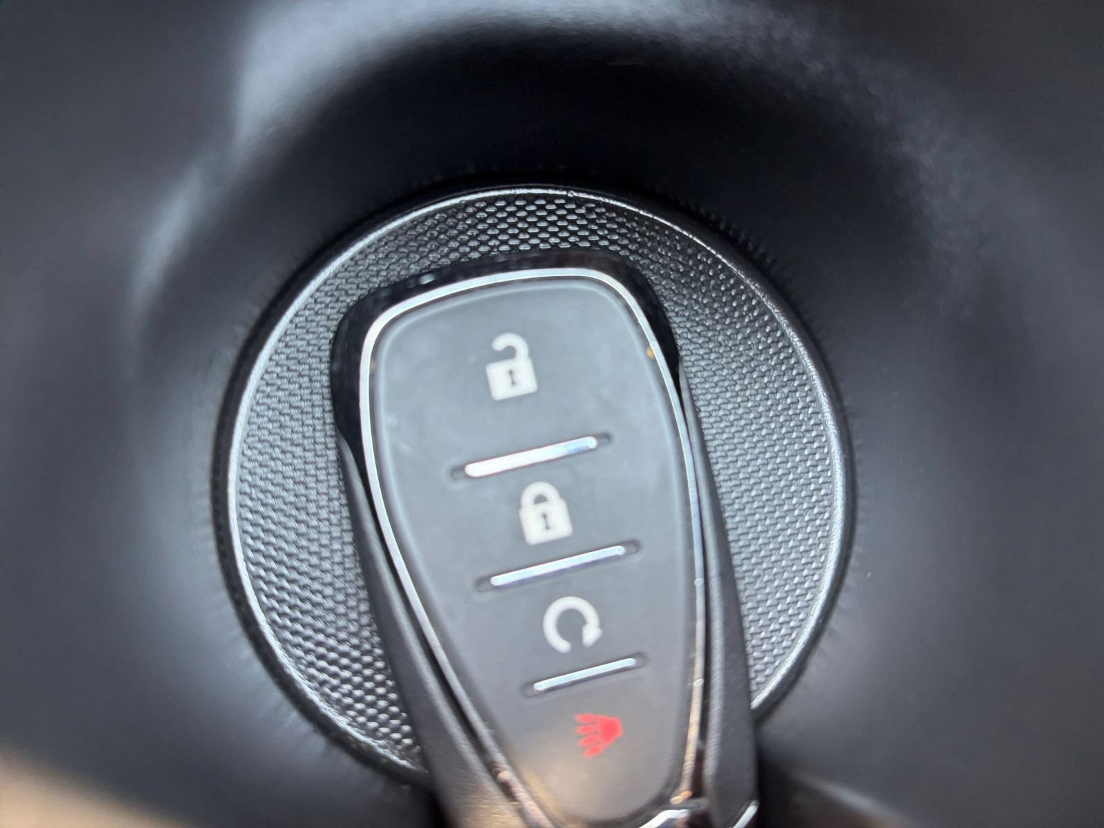 Used 2025 Chevrolet Trax LT FWD image 21