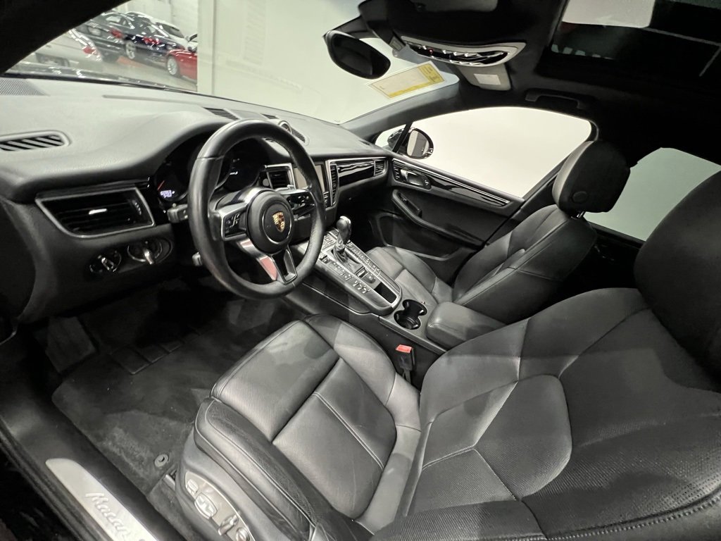 Used 2015 Porsche Macan S image 19