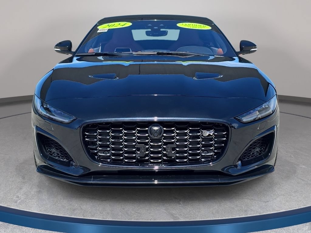 Used 2024 Jaguar F-TYPE R AWD/4WD image 2
