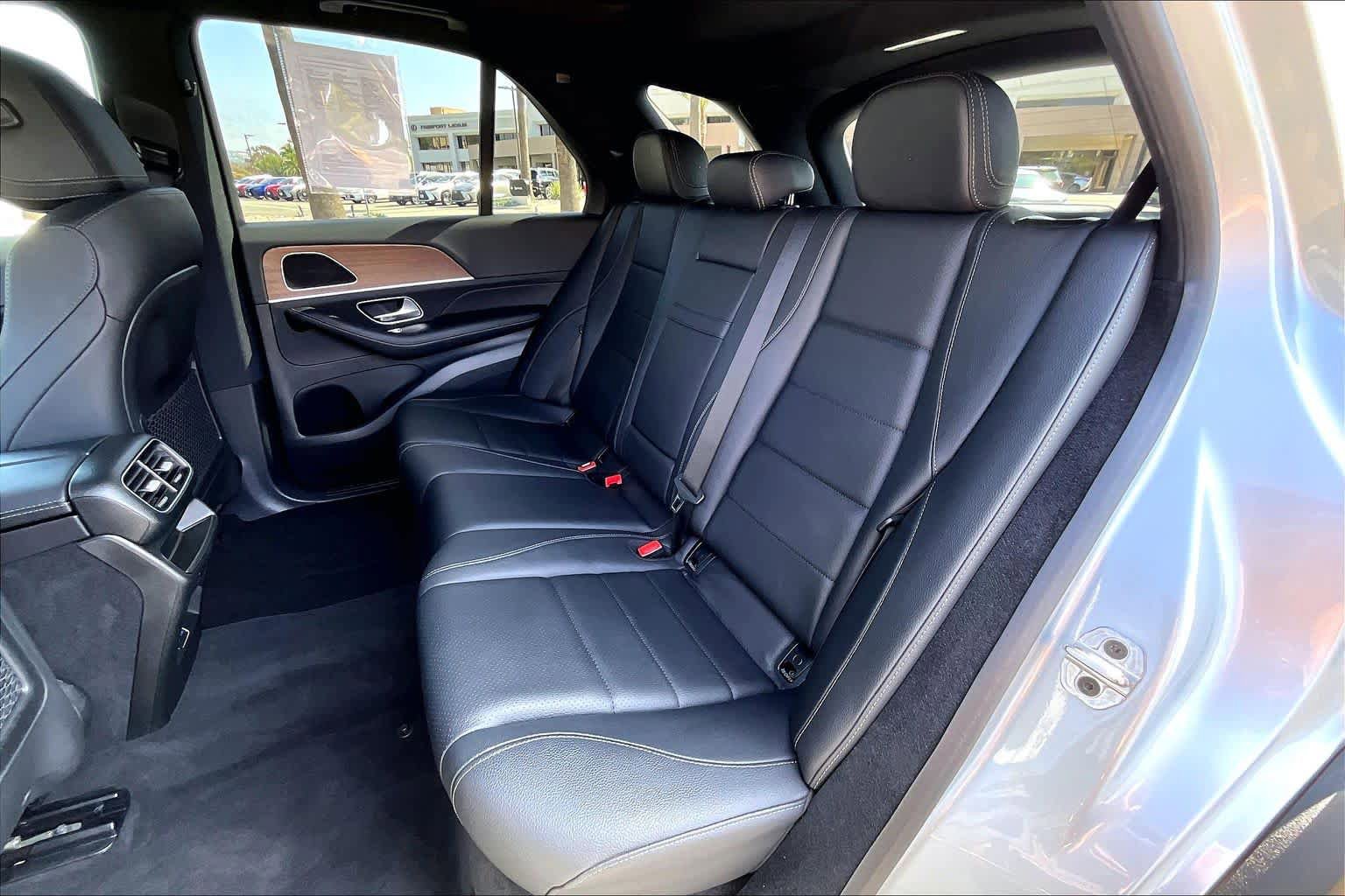 Used 2025 Mercedes-Benz GLE 350 4MATIC image 18