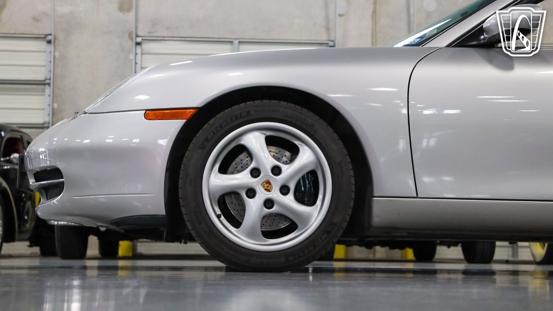 Used 2001 Porsche 911 Carrera image 25