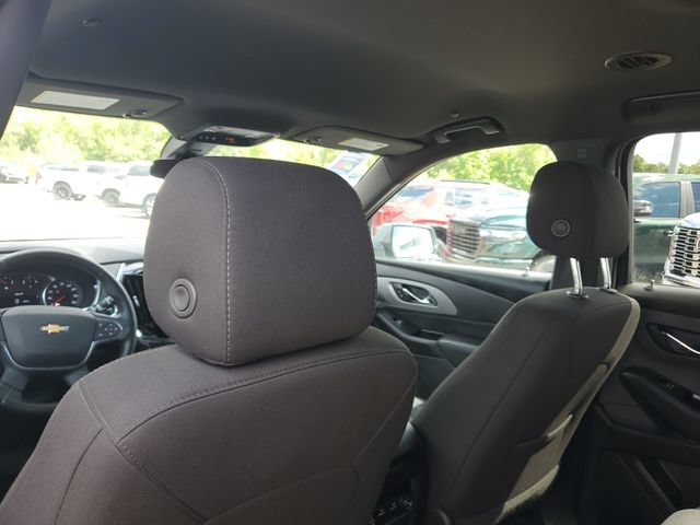 Used 2023 Chevrolet Traverse LT AWD/4WD image 11