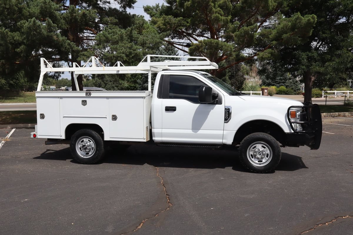 Used 2022 Ford F250 XL w/ STX Appearance Package AWD/4WD image 3