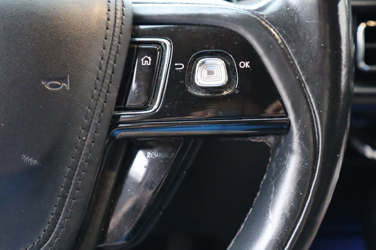 Used 2020 Lincoln Aviator Reserve w/ Elements Package Plus AWD/4WD image 15