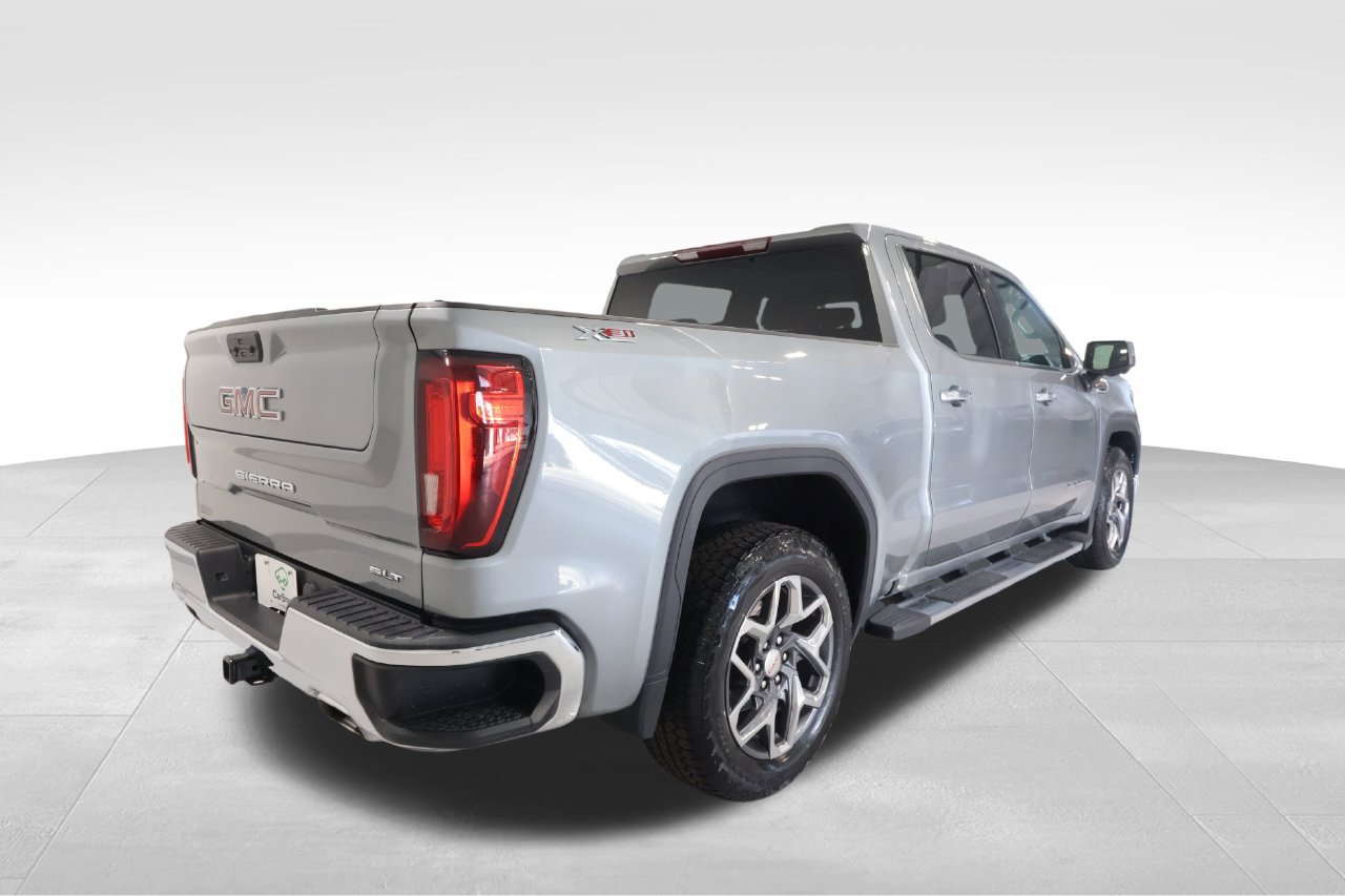 Used 2023 GMC Sierra 1500 SLT w/ SLT Premium Package AWD/4WD image 4