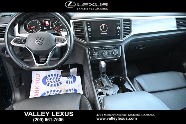 Used 2020 Volkswagen Atlas Cross Sport SE AWD/4WD image 16