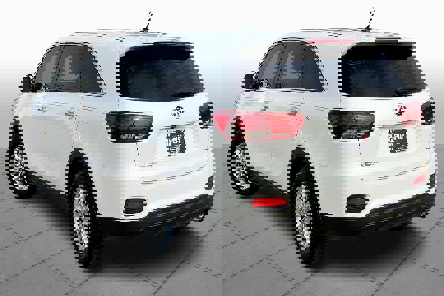 Used 2019 Kia Sorento LX image 10