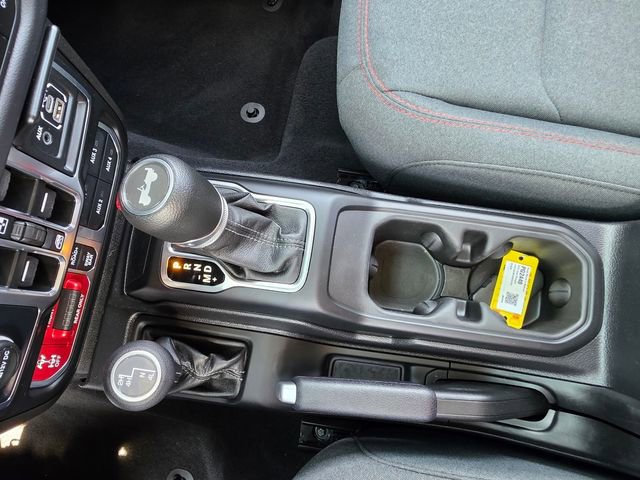 Used 2025 Jeep Wrangler Unlimited Rubicon AWD/4WD image 22