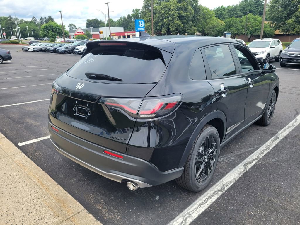New 2027 Honda HR-V Sport image 3