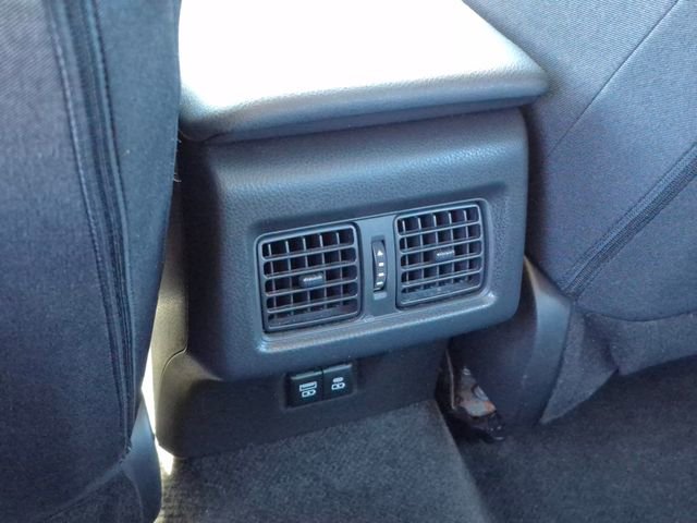 Used 2025 Toyota Camry LE image 16