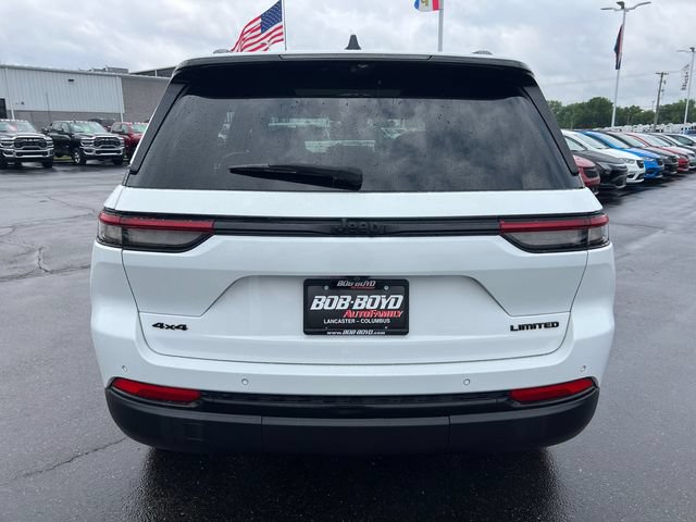 Certified 2025 Jeep Grand Cherokee Limited w/ Luxury Tech Group II AWD/4WD image 6