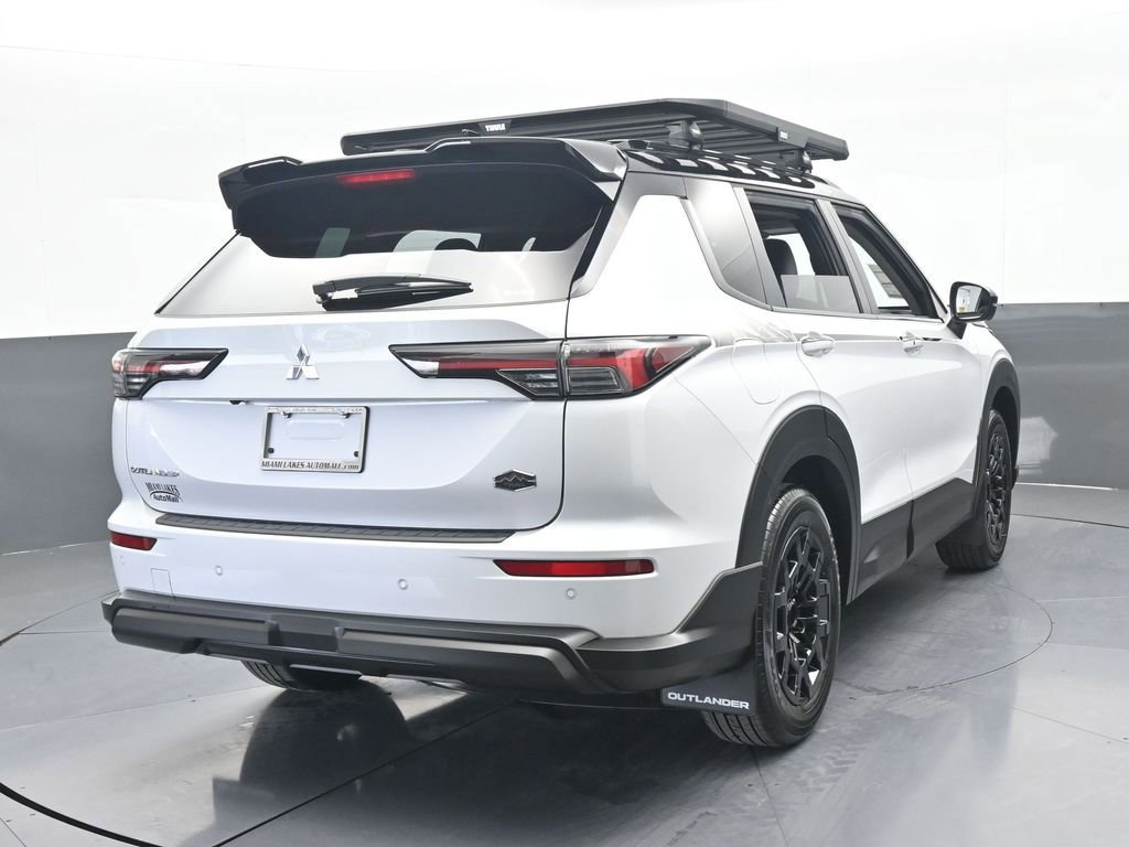 New 2026 Mitsubishi Outlander Trail Edition image 5