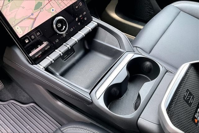 New 2026 GMC Terrain Elevation w/ Elevation Premium Package AWD/4WD image 9