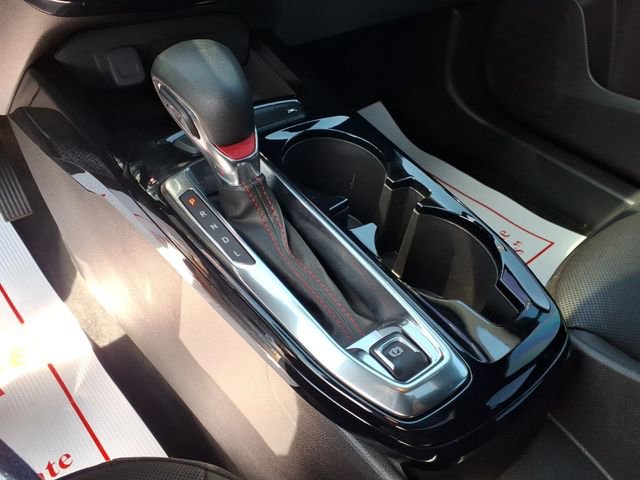 Used 2025 Chevrolet Trax RS w/ Sunroof Package FWD image 15