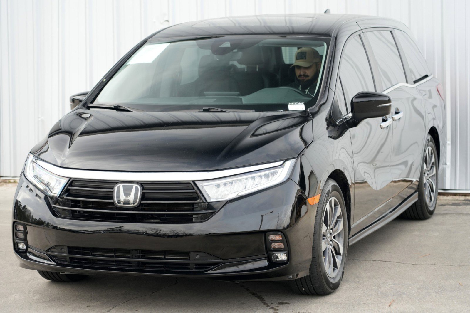 Used 2023 Honda Odyssey EX-L image 48