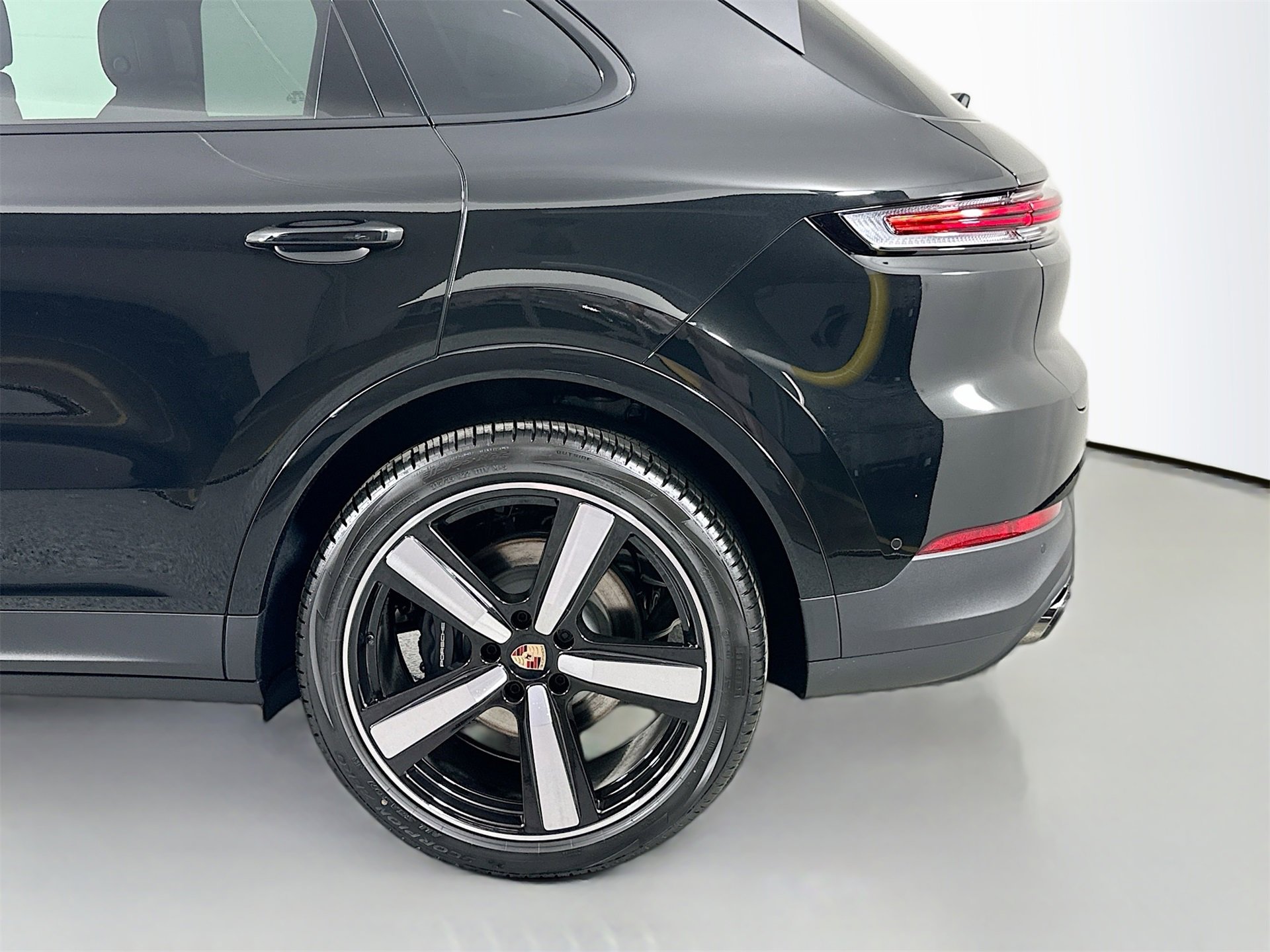 New 2026 Porsche Cayenne image 12
