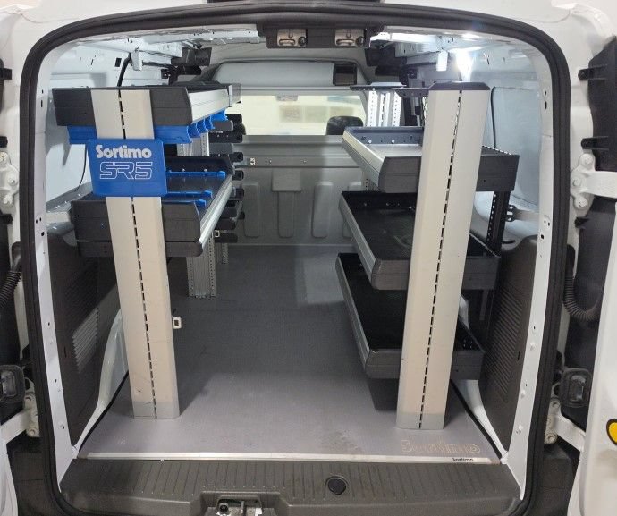 Used 2023 Ford Transit Connect XL FWD image 4