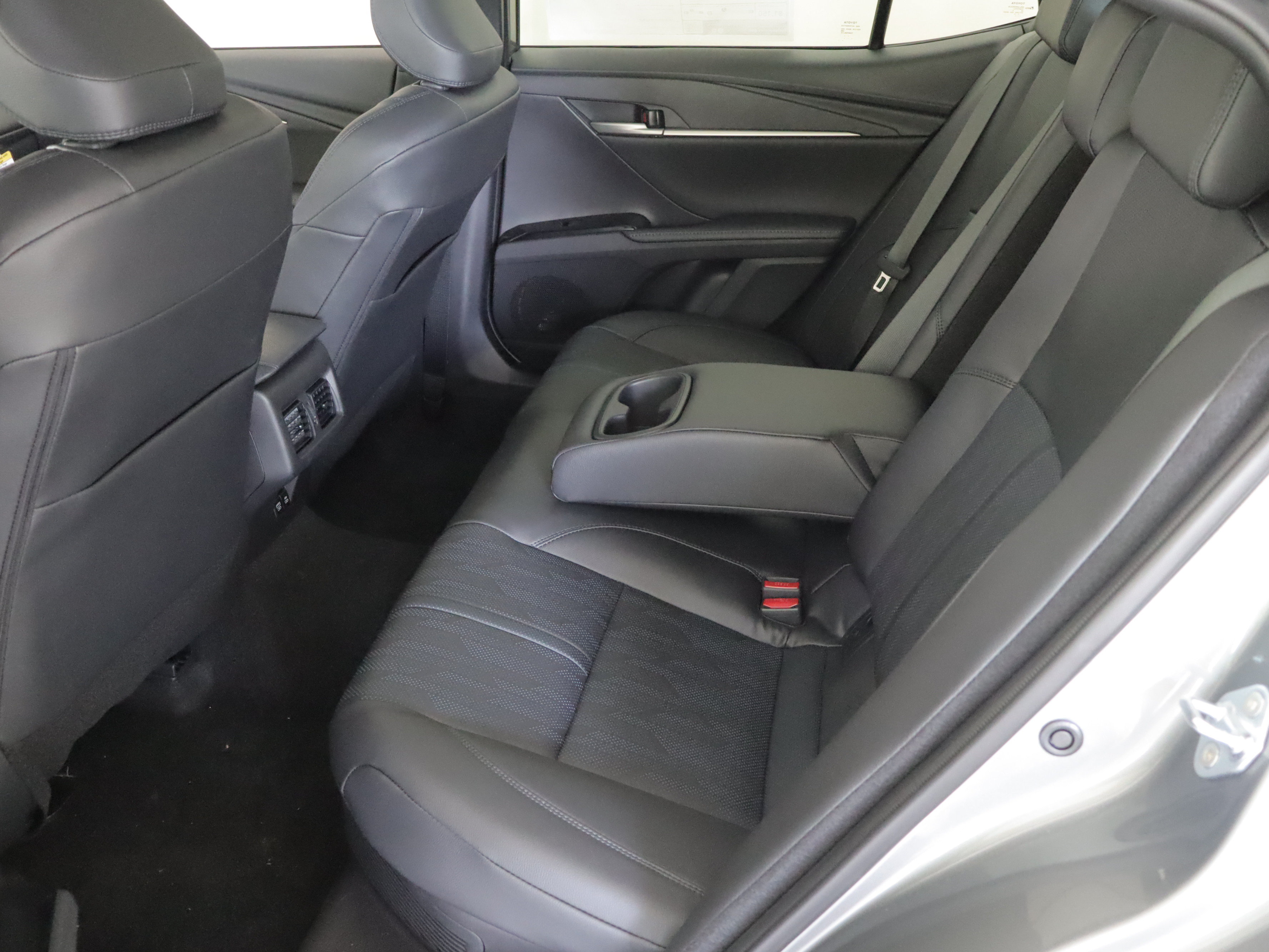 New 2026 Toyota Camry XSE w/ Premium Package AWD/4WD image 20