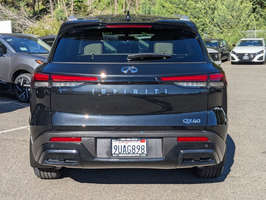 Used 2025 INFINITI QX60 Luxe image 4