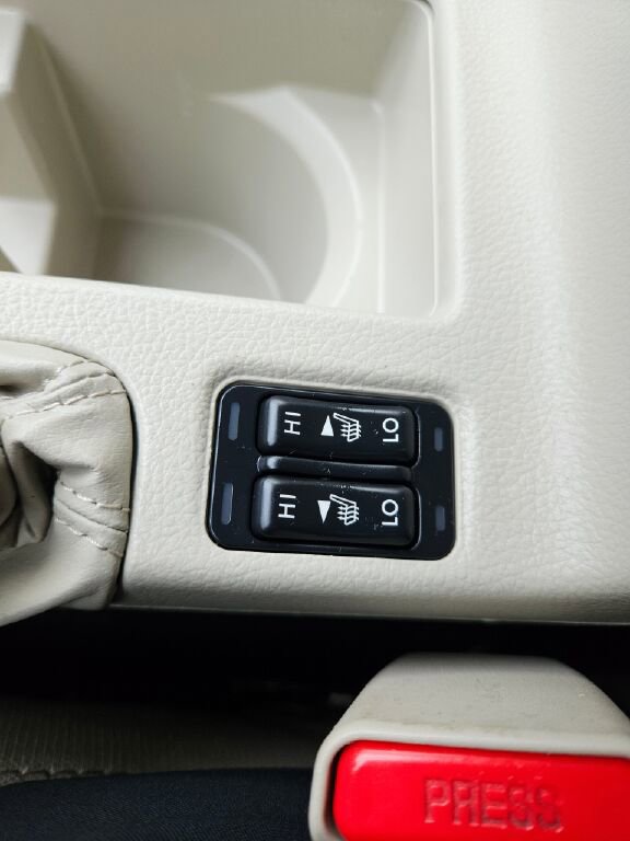 Used 2015 Subaru Crosstrek 2.0i Premium image 24