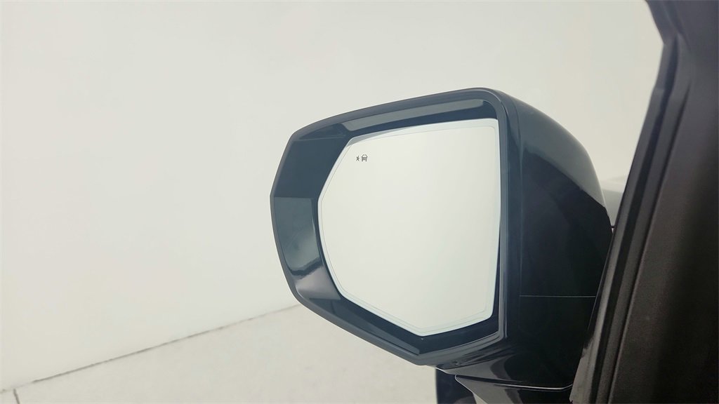 Used 2022 Chevrolet Tahoe LT w/ LT Signature Plus Package image 17