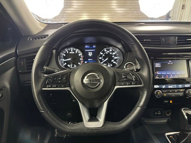 Used 2020 Nissan Rogue SV AWD/4WD image 15