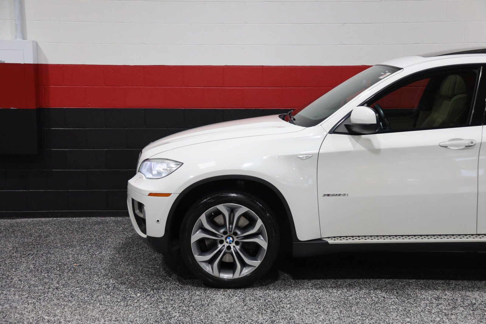 Used 2014 BMW X6 xDrive50i image 21