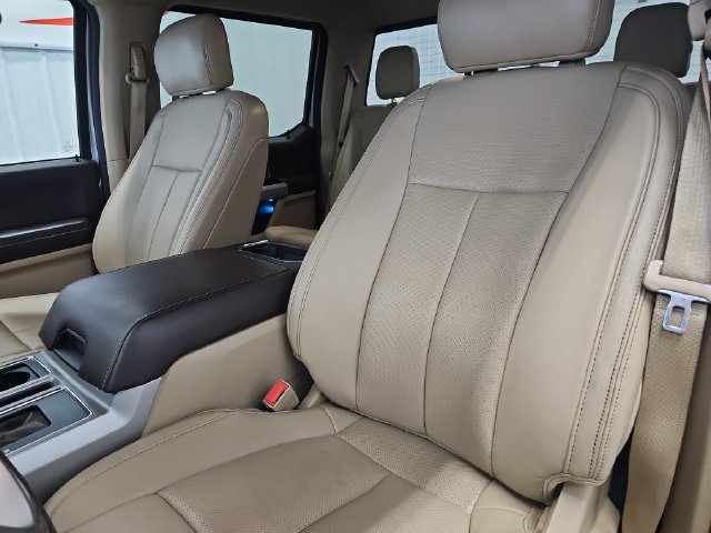 Used 2018 Ford F150 Lariat w/ Equipment Group 502A Luxury AWD/4WD image 38