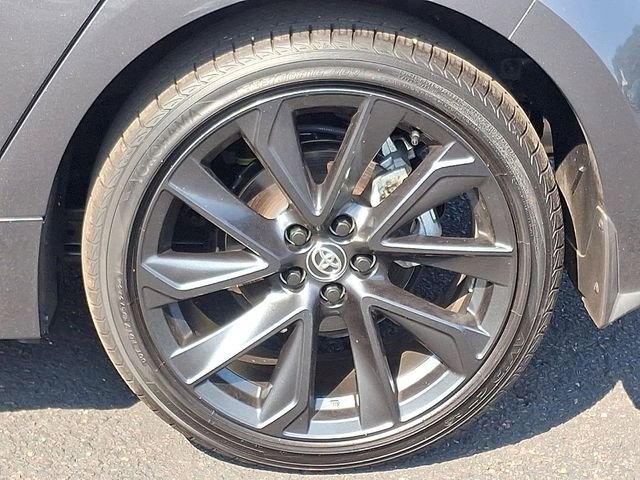 Used 2025 Toyota Corolla XSE image 32