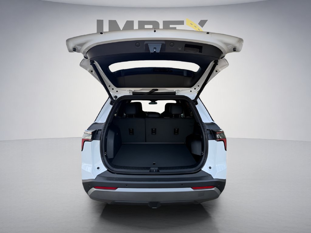 New 2027 Chevrolet Equinox LT FWD image 30