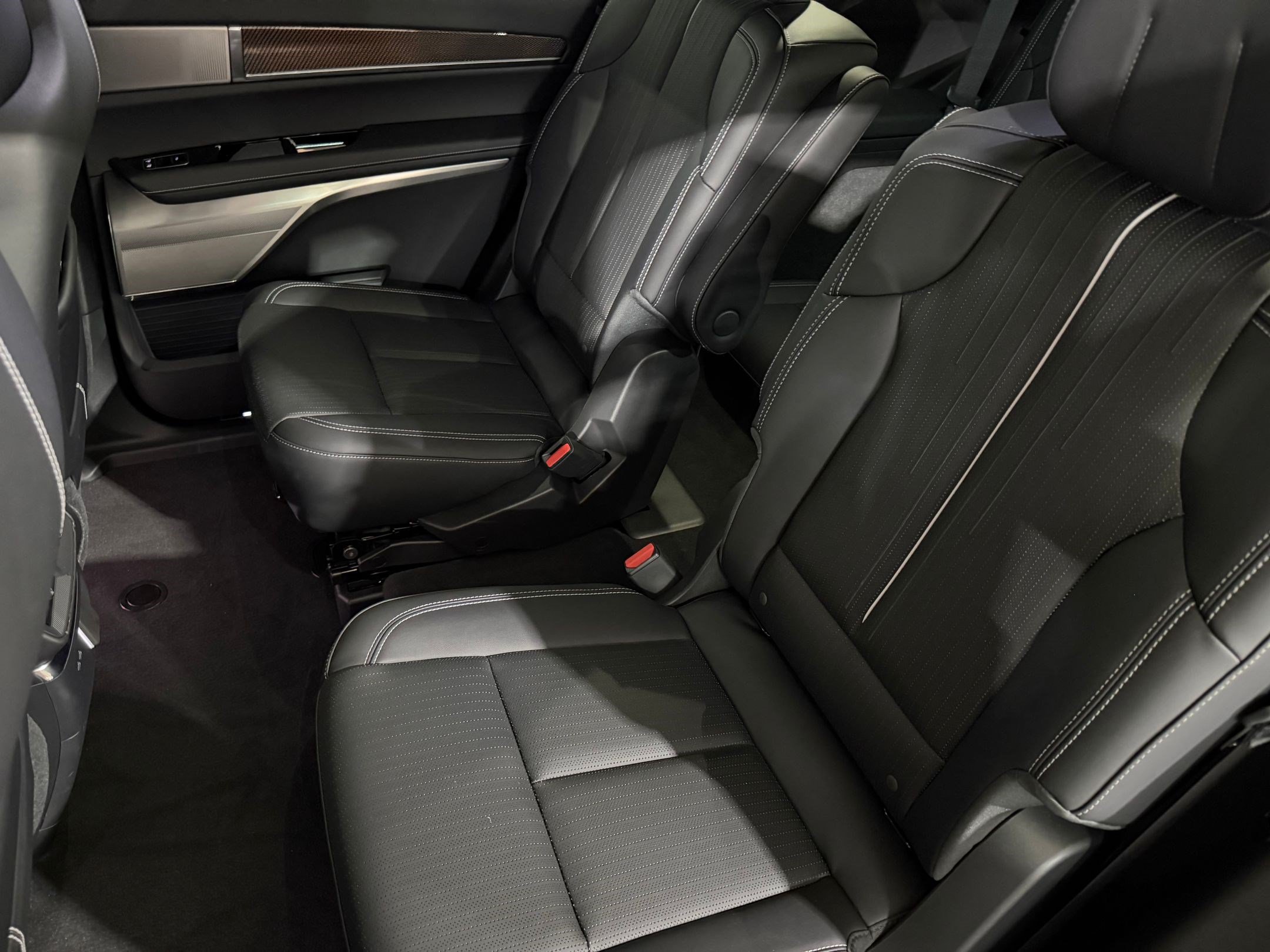 New 2026 Cadillac Vistiq Sport AWD/4WD image 20