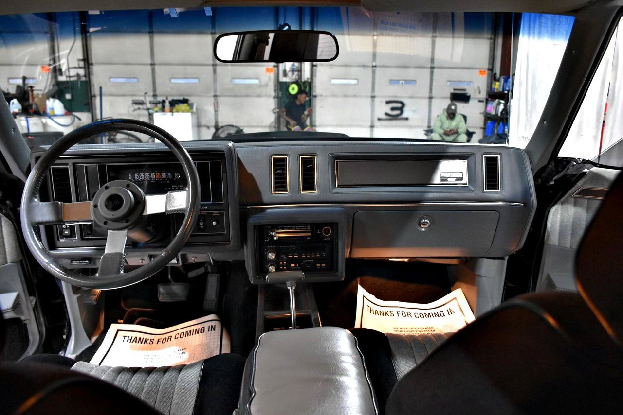 Used 1987 Buick Regal Coupe RWD image 14